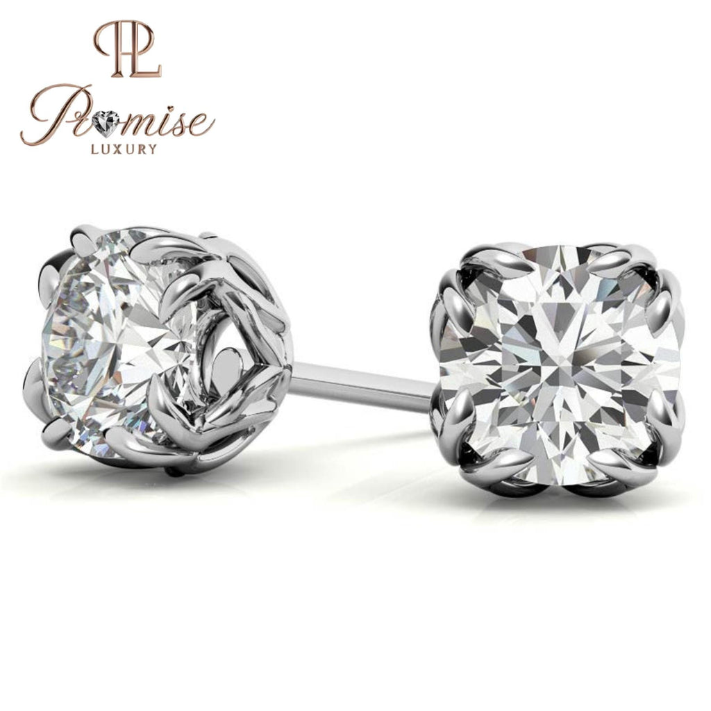 Classic Round Diamond Stud Earrings in Platinum with Claw Prong Setting – Bold, Timeless & Unmatched Brilliance